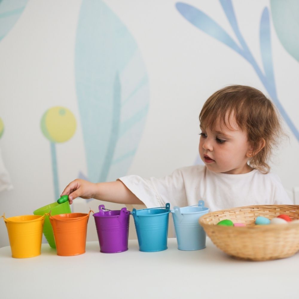 Metodo Montessori: come funziona e come educare i bambini?