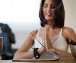 Quali sono i 12 principi che regolano la legge del Karma?