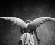 Cahetel, ángel guardián de la <i>abundancia</i>