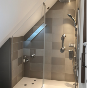 Salle De Bain Mansard e 9 Id es Pour L am nager Sous Combles salle-de-bain-mansard-e-9-id-es-pour-l-am-nager-sous-combles