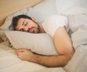 Non riesco ad alzarmi dal letto: zoom sulla clinofilia
