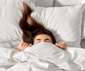 Coperta ponderata: perché ci aiuta a dormire meglio?